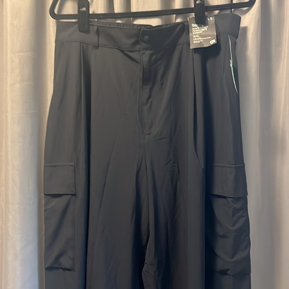 GAP fit Black Cargo Joggers